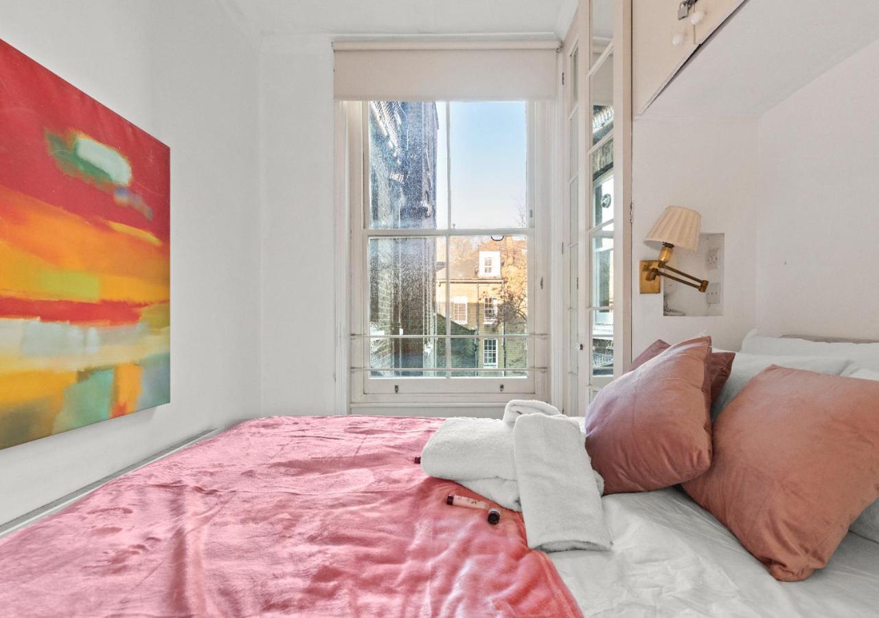 Sg, Classic Knightsbridge Loft Apartment *